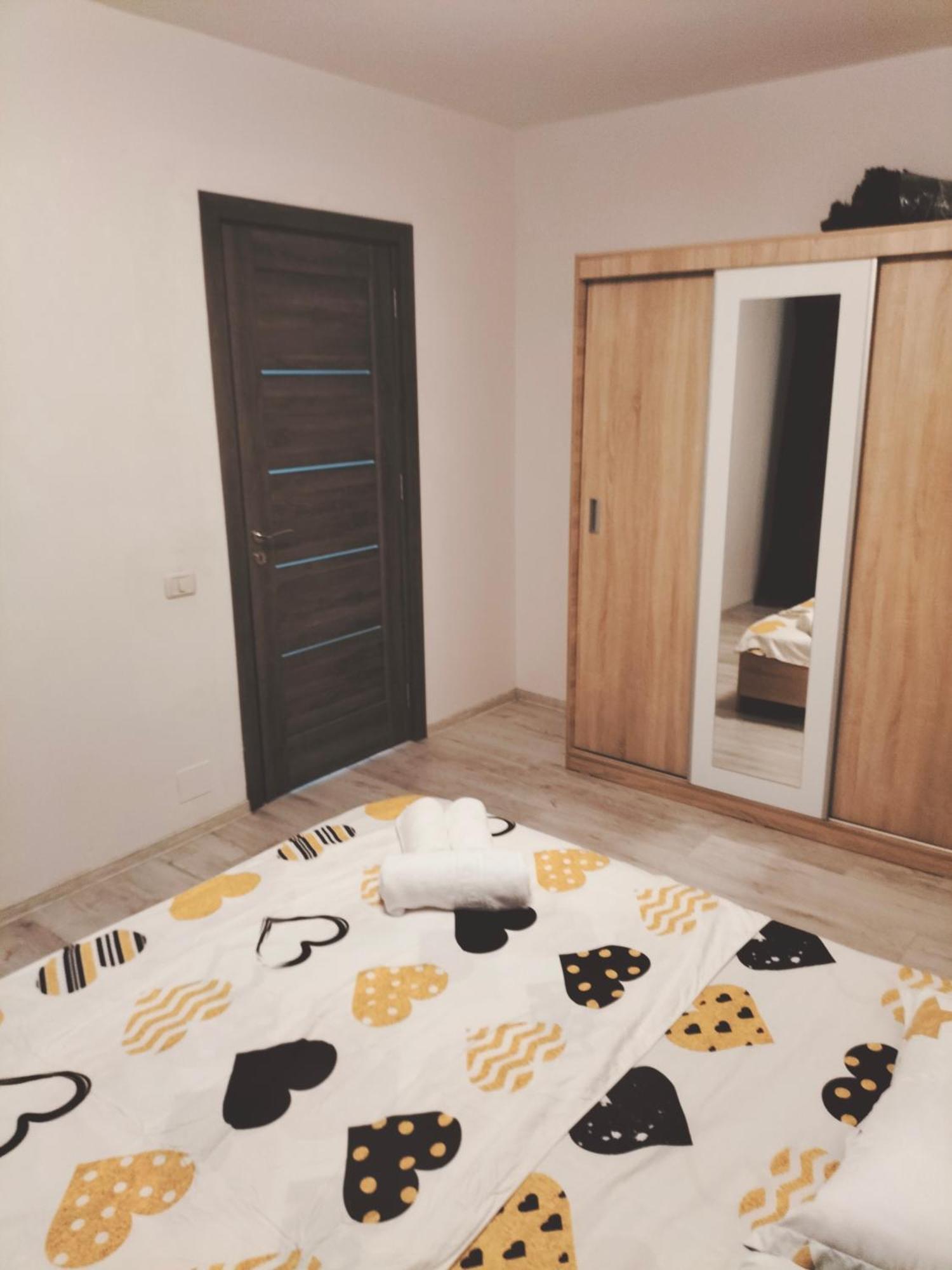 Lotus Area On Apartment ออราแด ภายนอก รูปภาพ