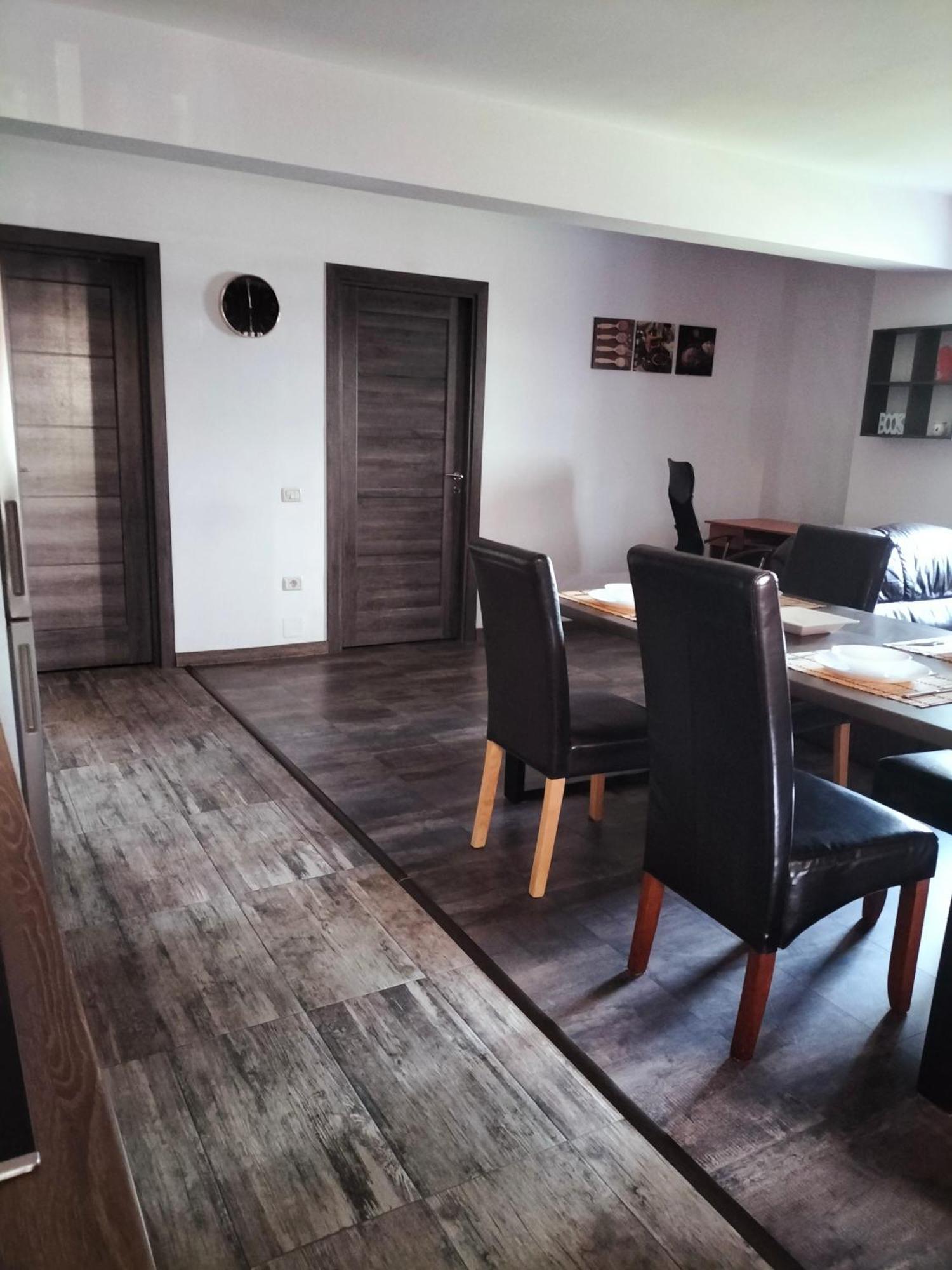 Lotus Area On Apartment ออราแด ภายนอก รูปภาพ