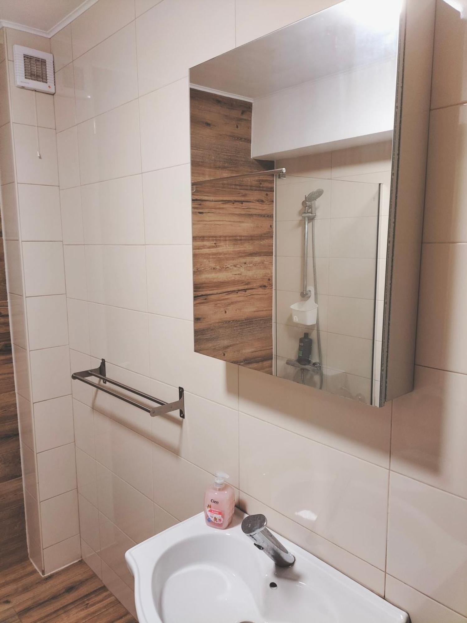 Lotus Area On Apartment ออราแด ภายนอก รูปภาพ